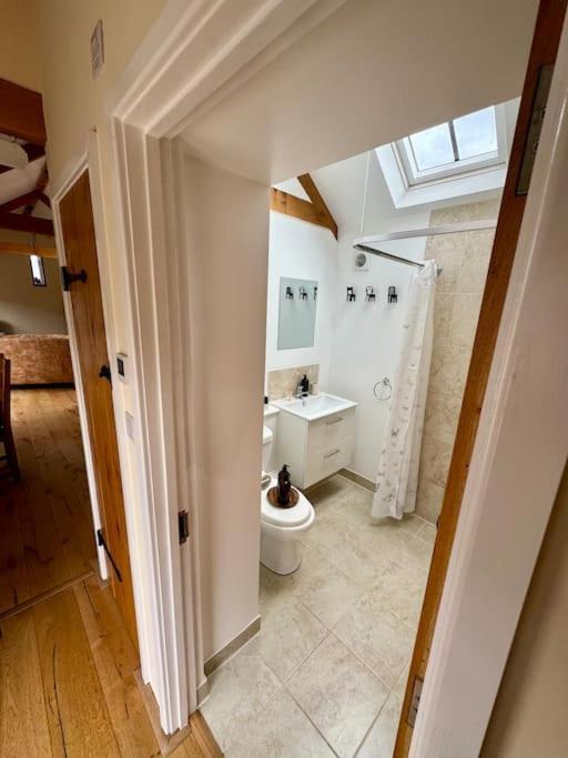 The Paws And Wander Hideaway Villa Mitchel Troy Ngoại thất bức ảnh